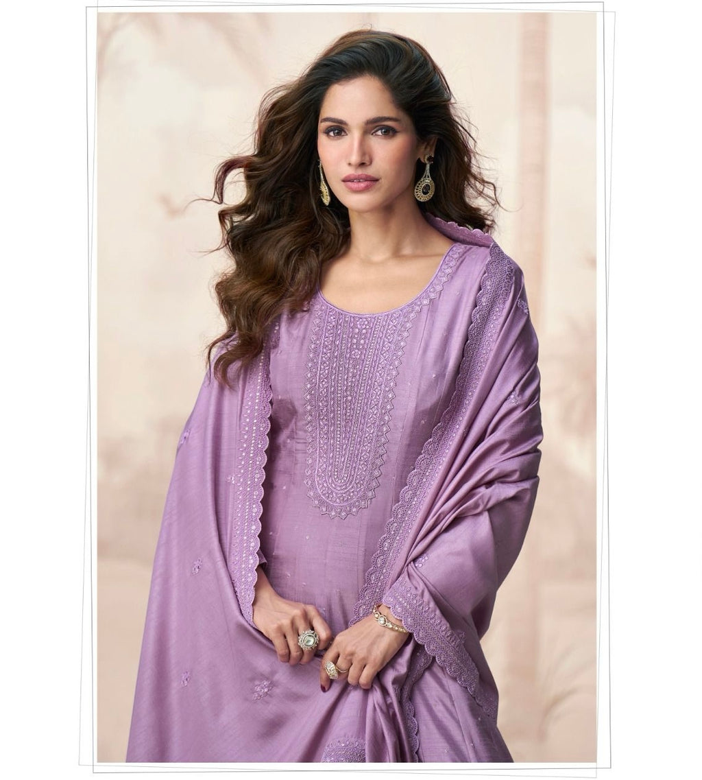 Women’s Premium Silk Stitched Gown