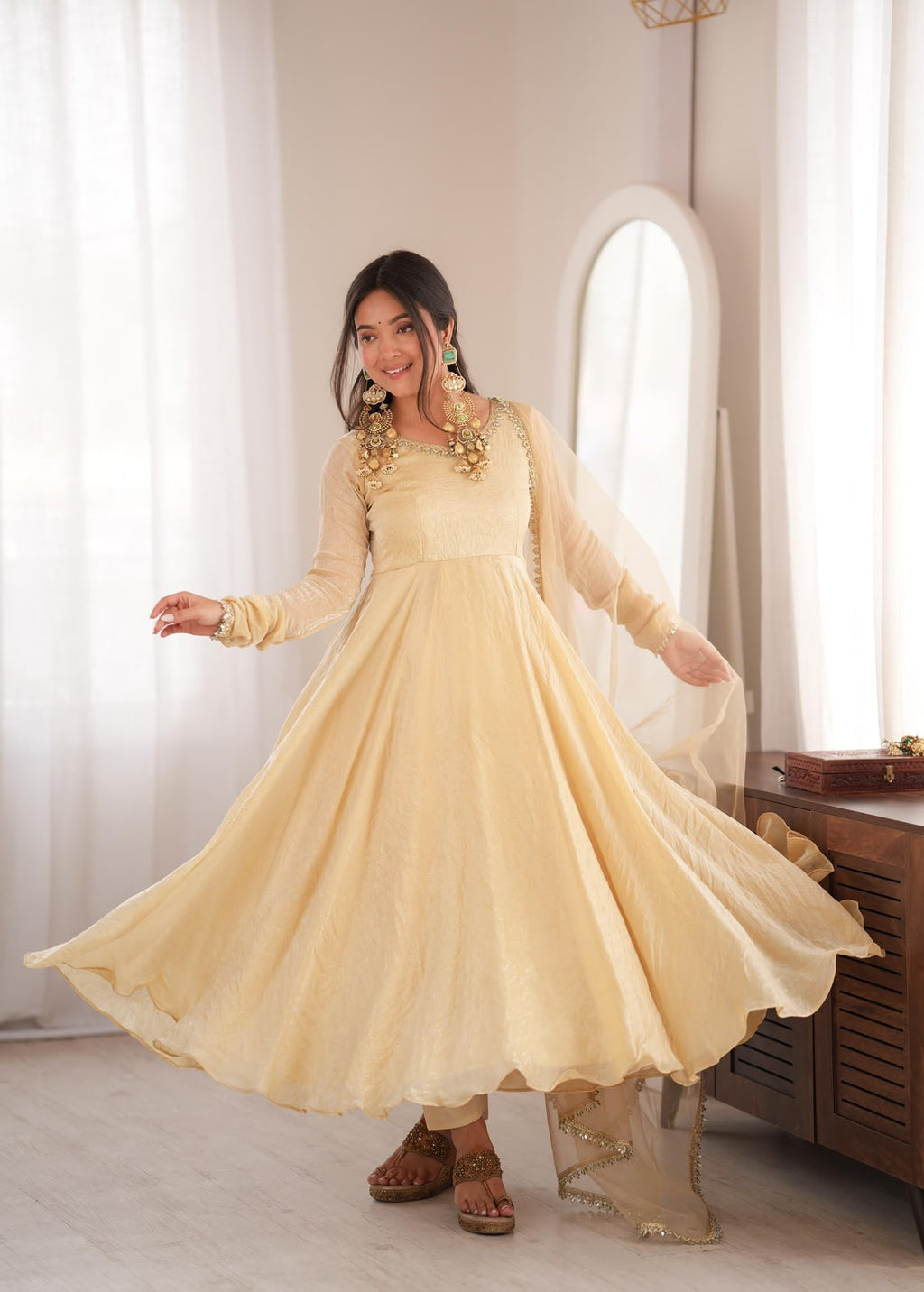Women’s Doremon Crush Real Mirror Work Gown Set