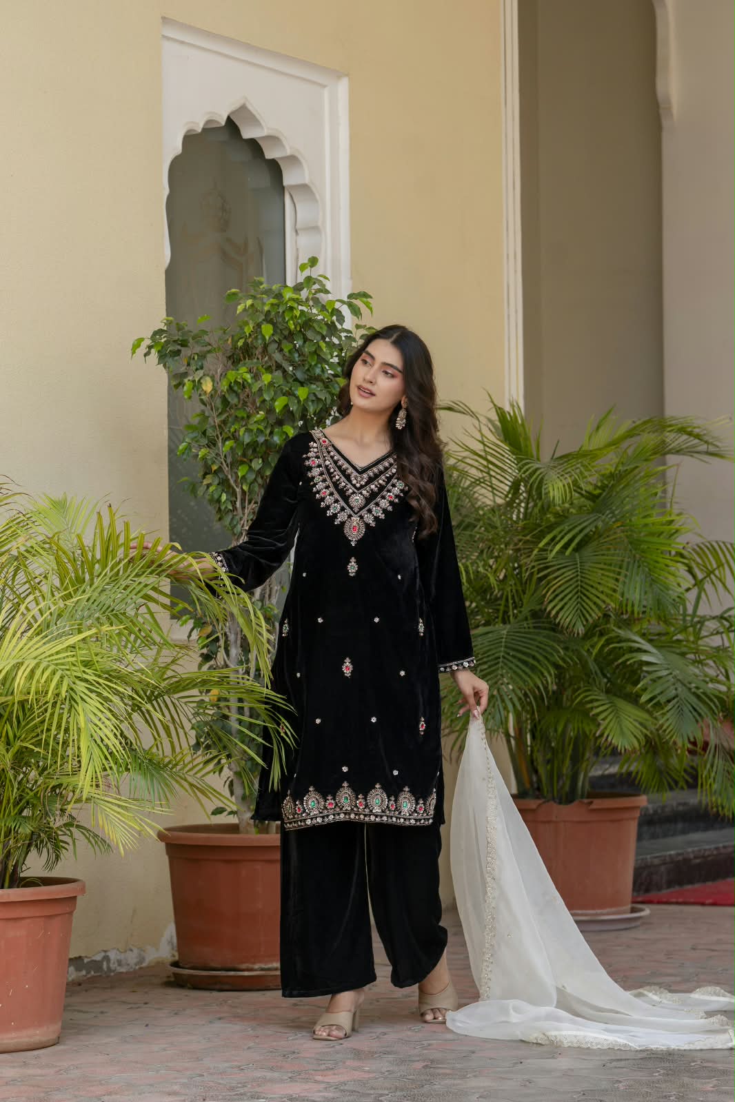 Women’s Velvet Hand-Beaded Kurti Palazzo Set with Organza Dupatta