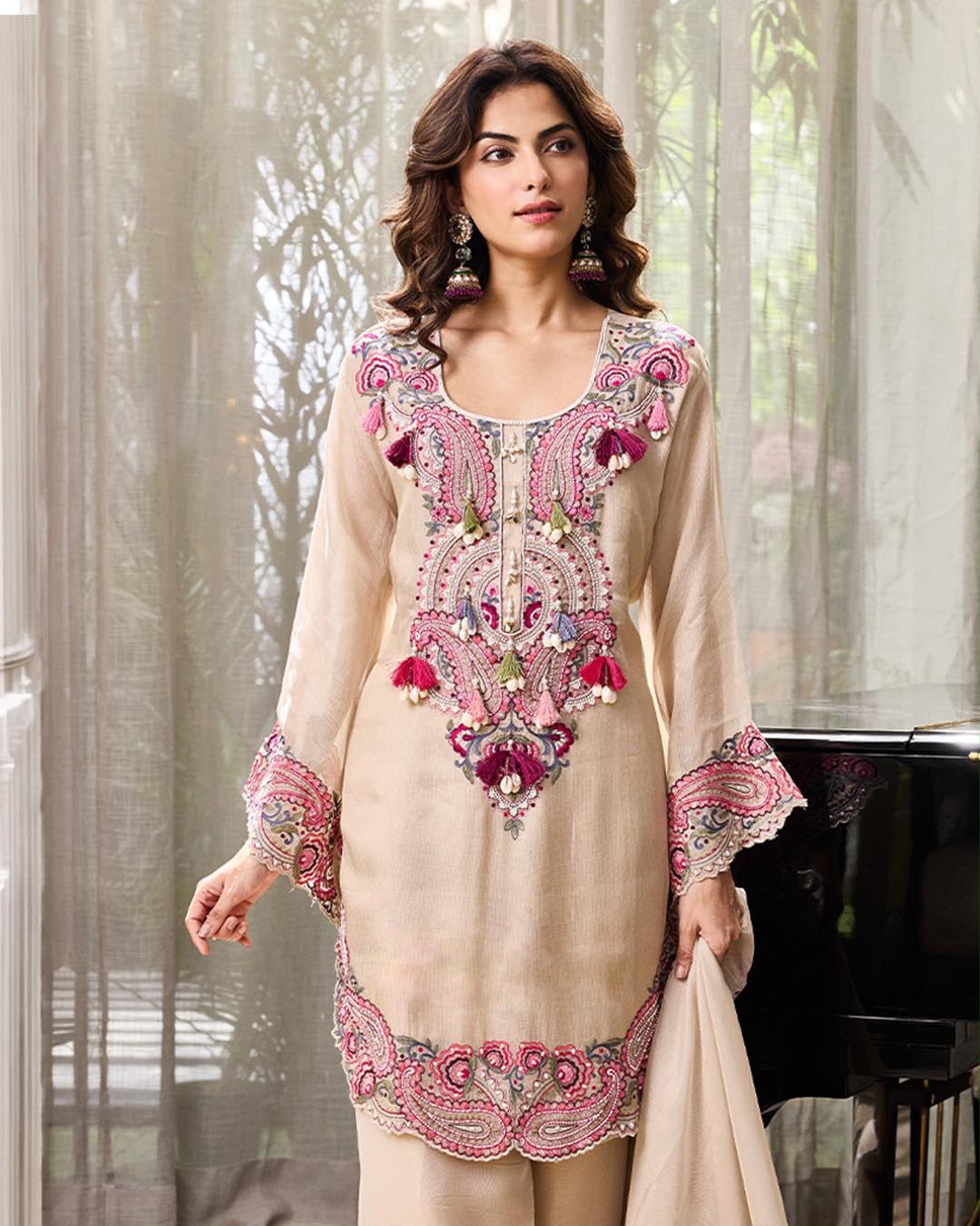 Women’s Heavy Georgette Embroidered Farshi Suit Set