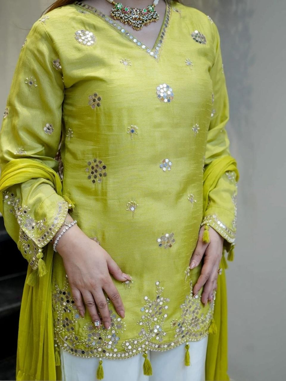 Women’s Pure Viscose Silk Embroidered Suit Set
