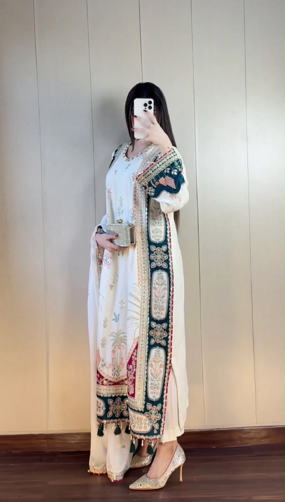 Women’s Star Silk Sequin Embroidered 3-Piece Set