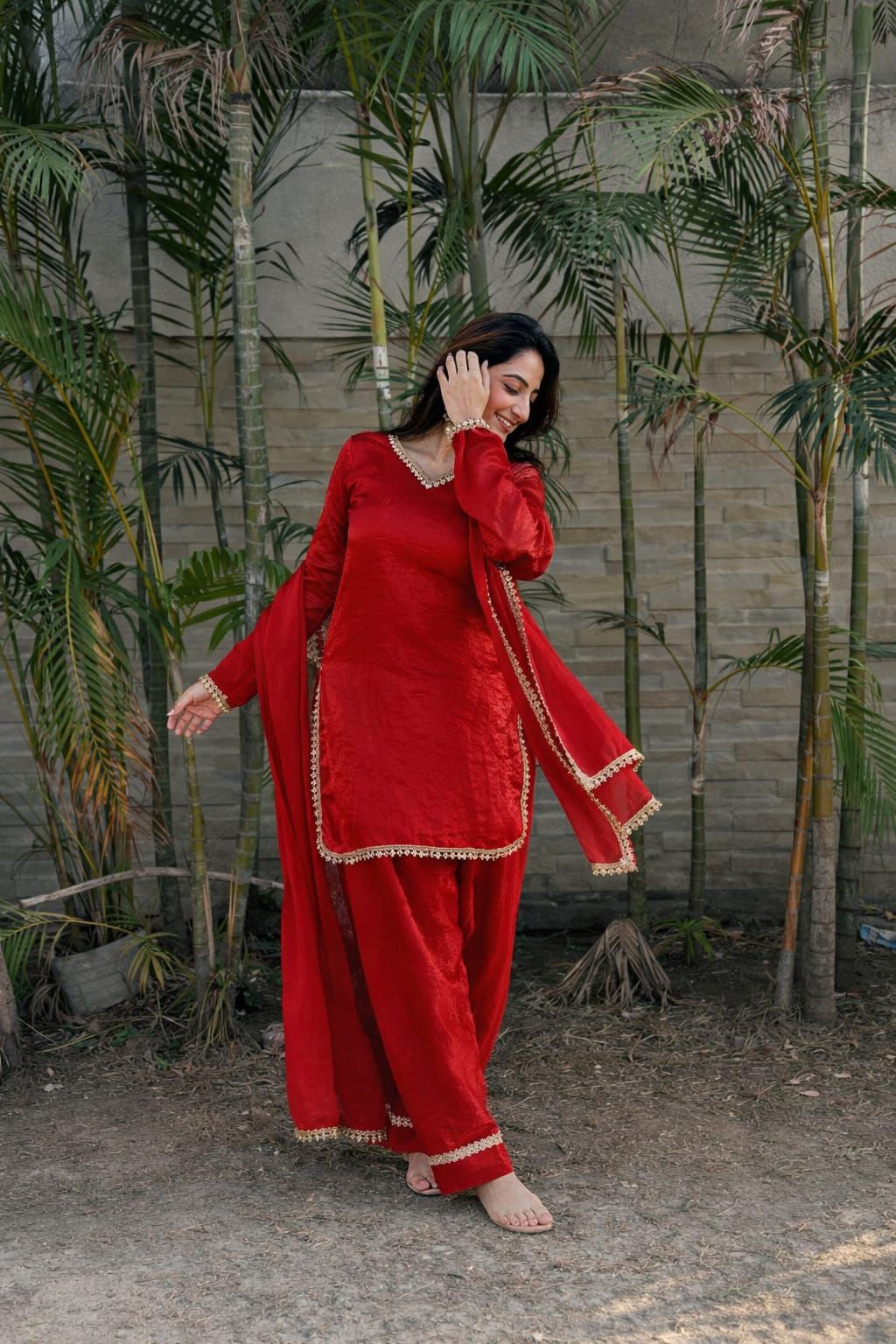Demanding and Designer 3 piece Suit by Svarne