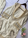 Trendy and Modern 4 piece set
