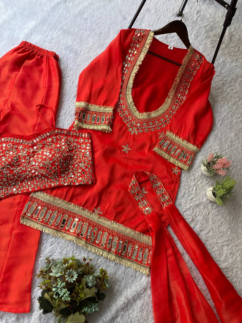 Trendy and Modern 4 piece set