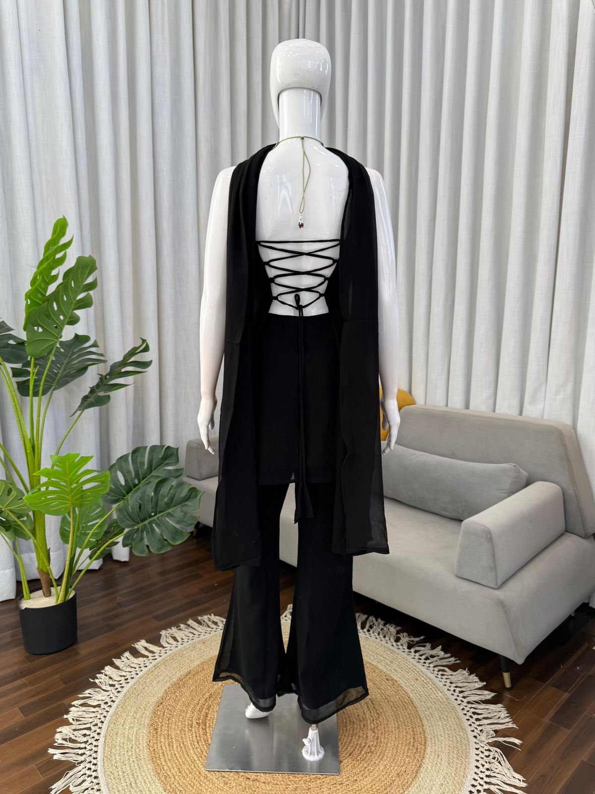 Designer Timeless 90’s Style iconic Set – Elegant Ethnic Wear
