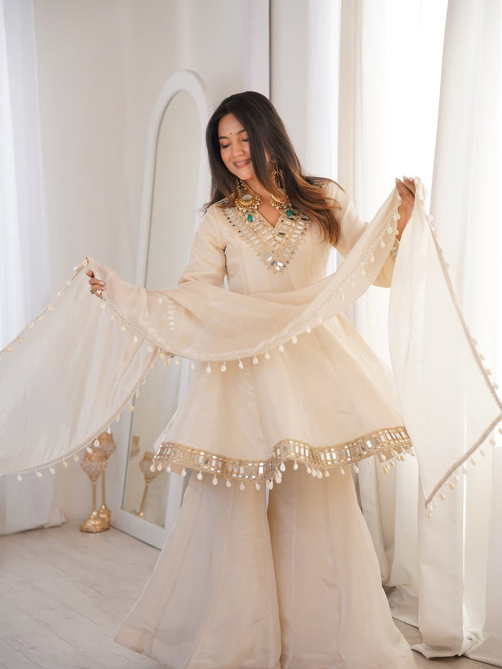 Viral Palazzo Set with Kodi Lace Dupatta