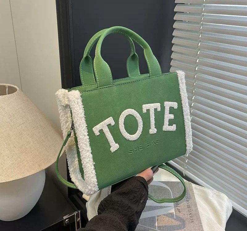 Trendy “TOTE” Mini Handbag with Fleece