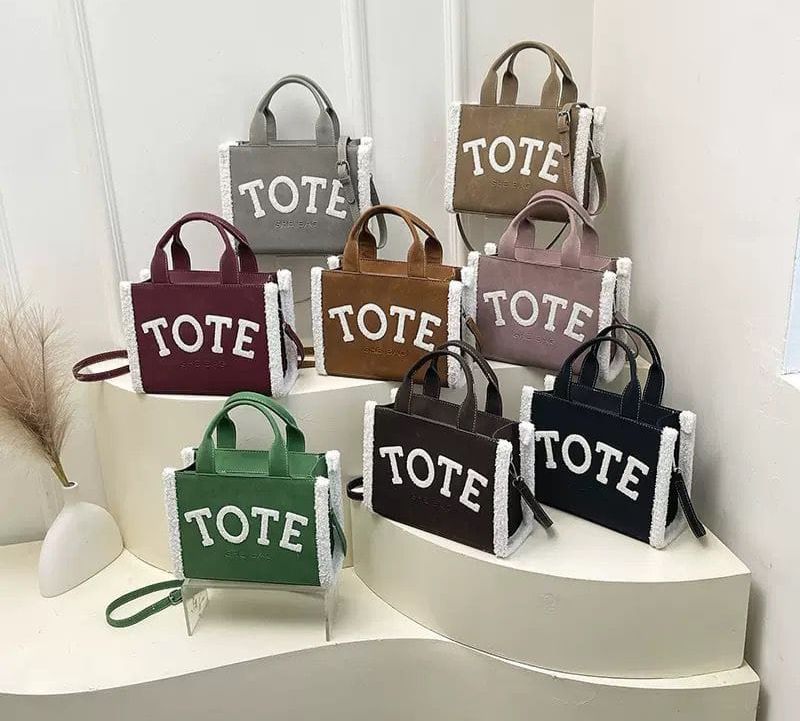 Trendy “TOTE” Mini Handbag with Fleece
