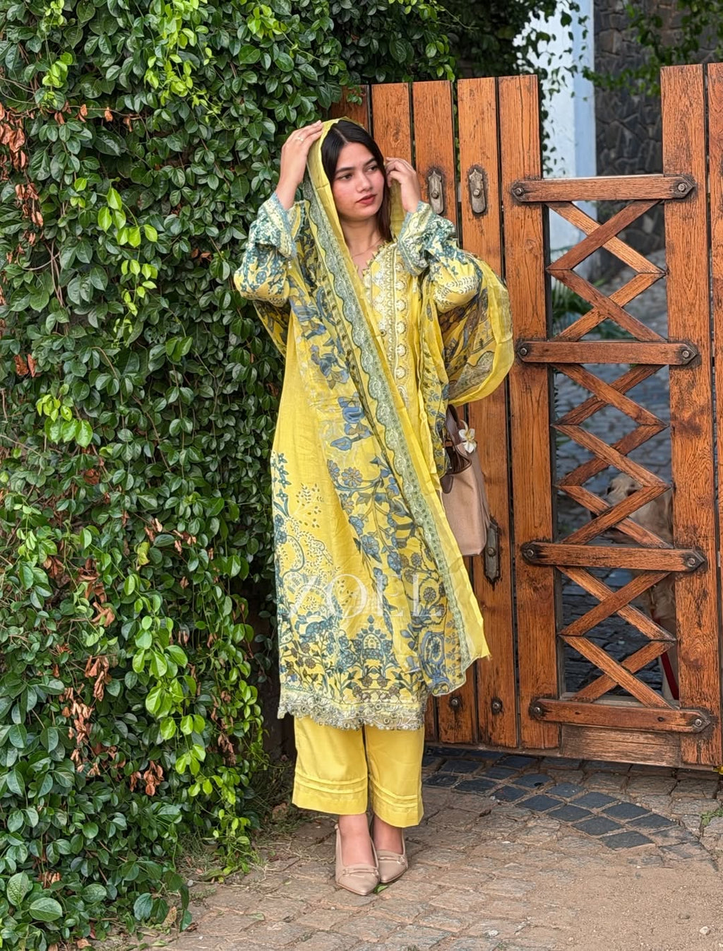 Classic  Intricate Embroidery Kurti Set