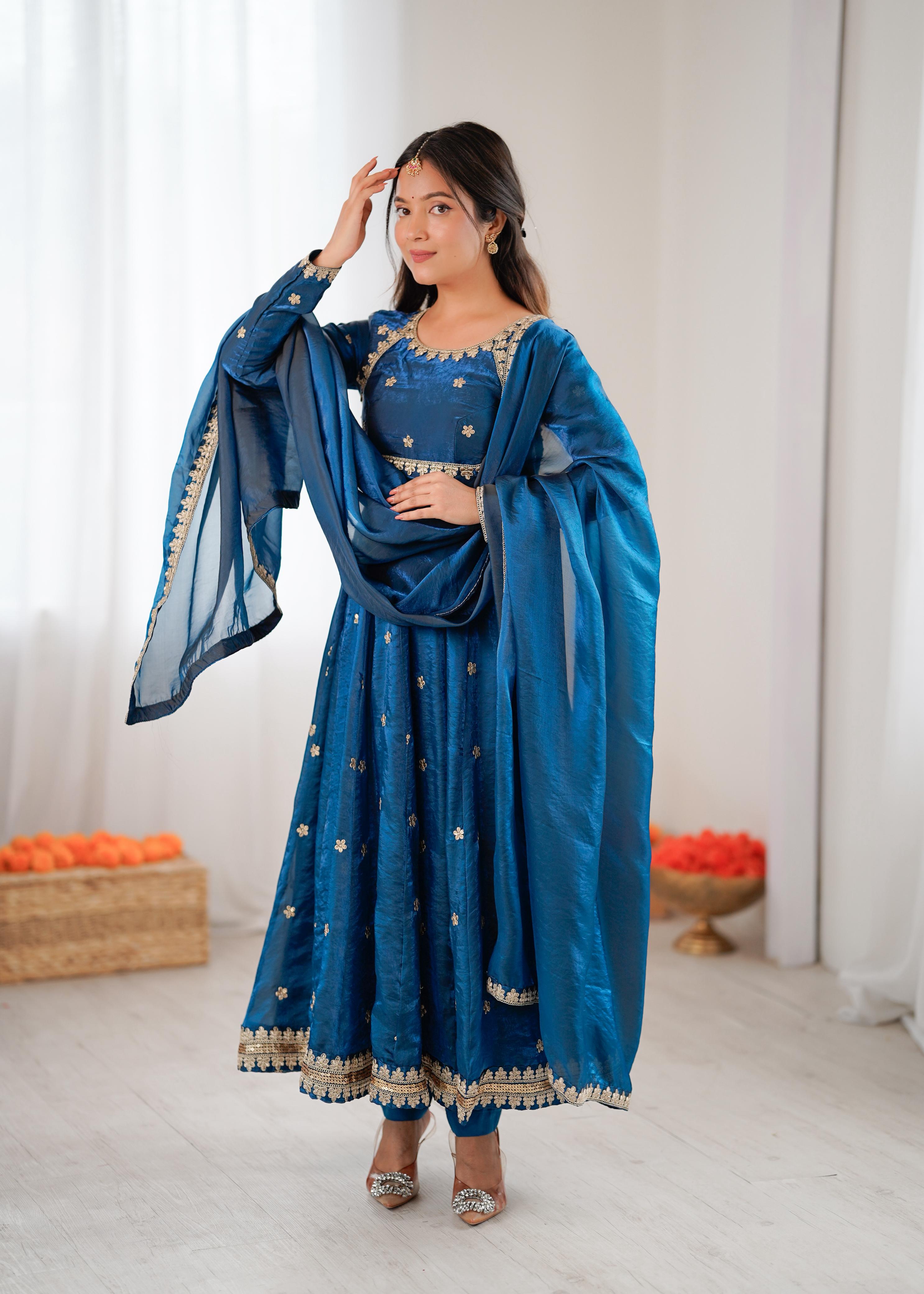 Elegant Fandy Silk Party Wear Gown