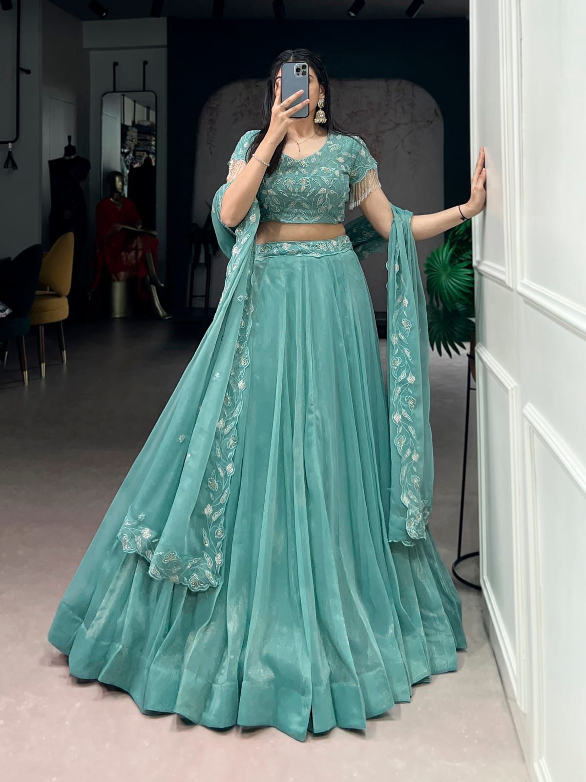 Svarne Elegant Blue Embroidered Lehenga