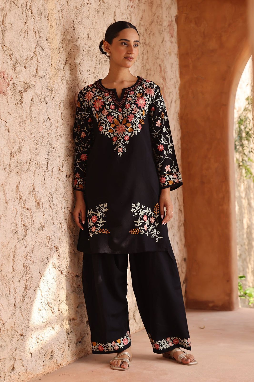 Evening Elegance Embroidered Black Suit Set