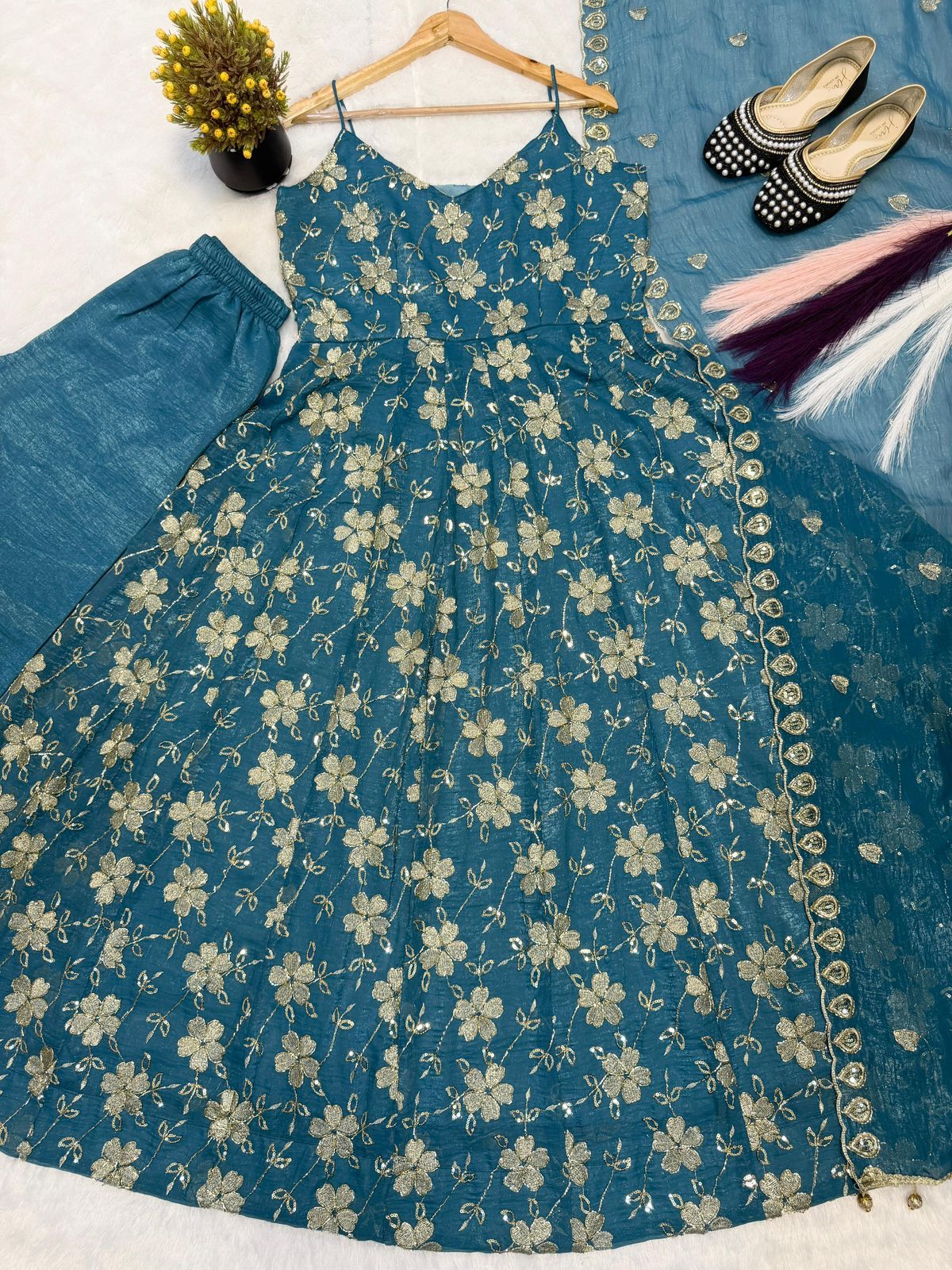 Designer Sleeveless Anarkali Set