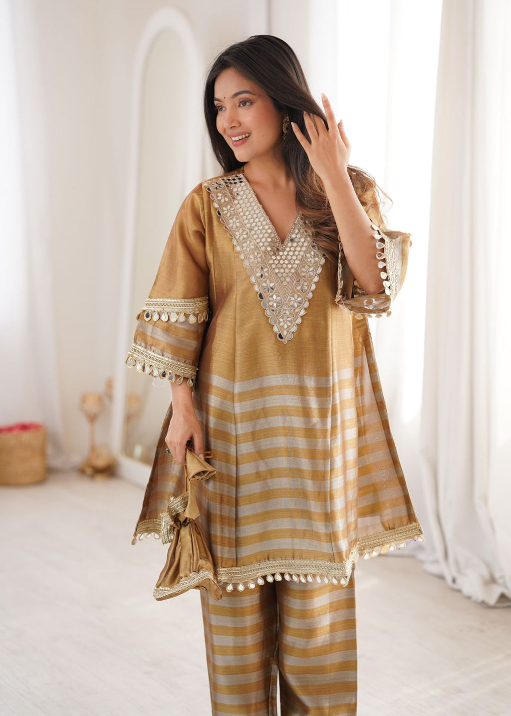Designer Two-Tone Tissue Co-Ord Set with Batwa Bag