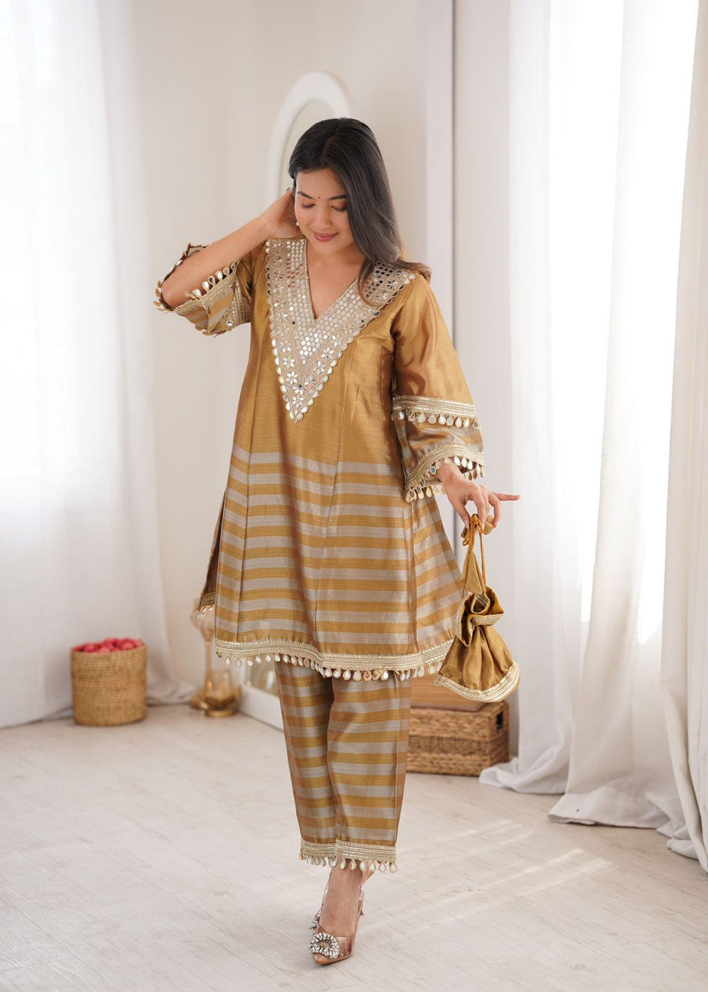 Designer Two-Tone Tissue Co-Ord Set with Batwa Bag