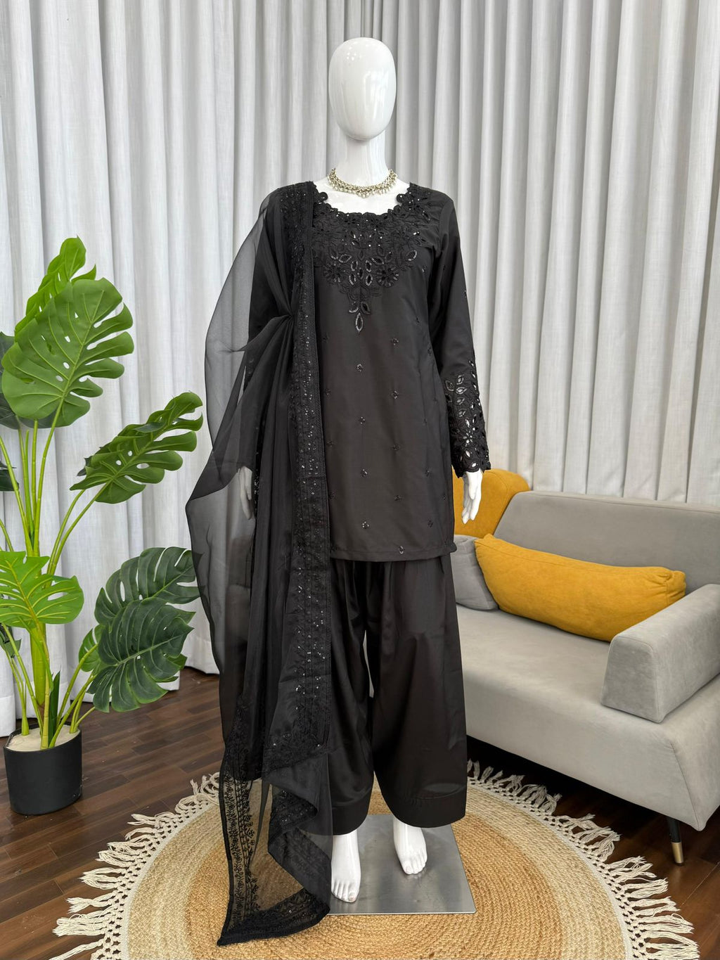 Hania Aamir Inspired Party Wear Ethnic Set