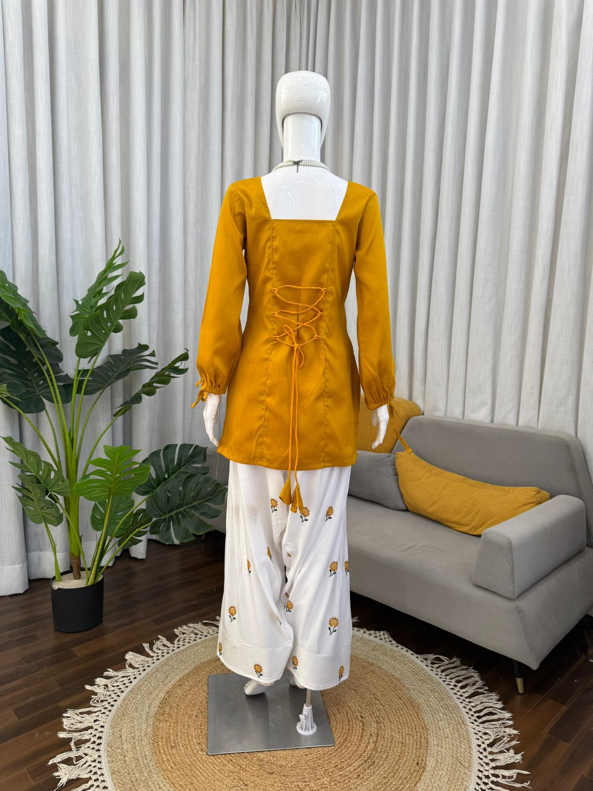 Minimal & Classy Rayon Outfit Set