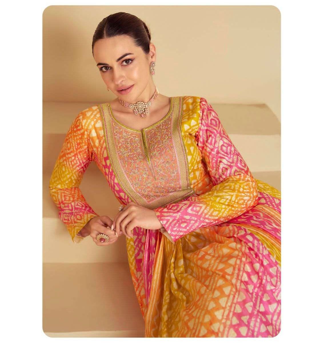 Royal Women’s Digital Print Outfit