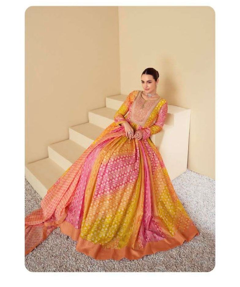 Royal Women’s Digital Print Outfit