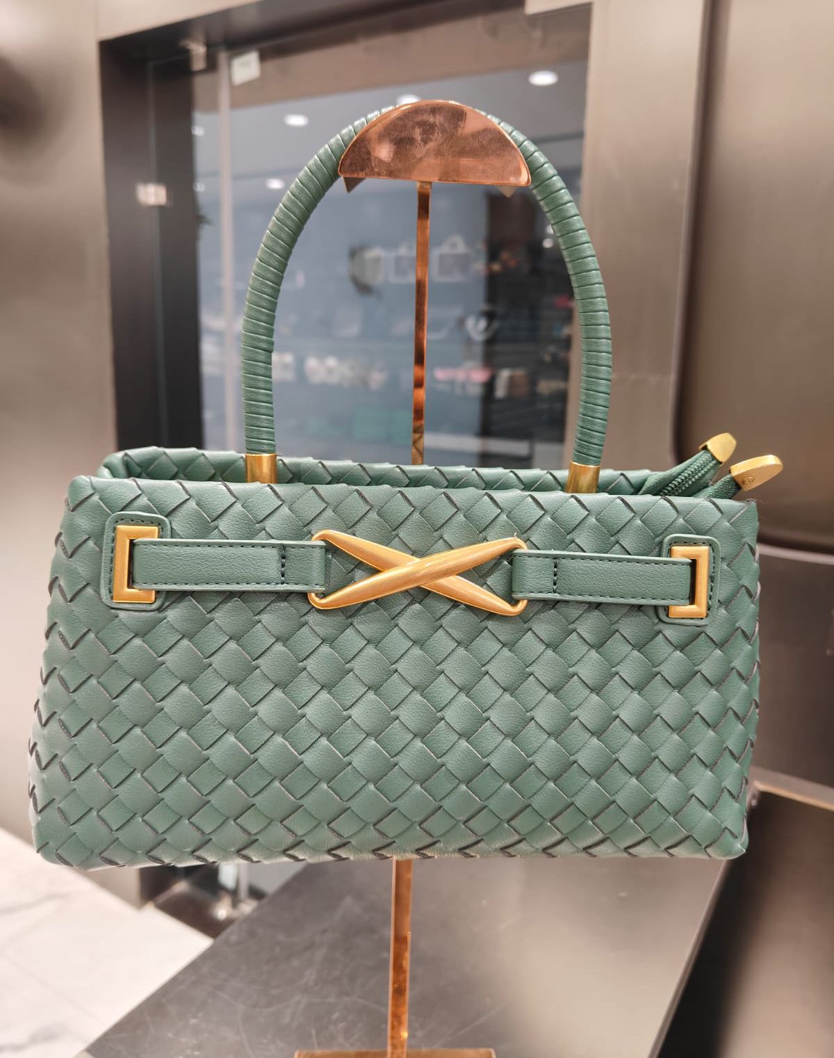 Stylish Woven Designer Handbag