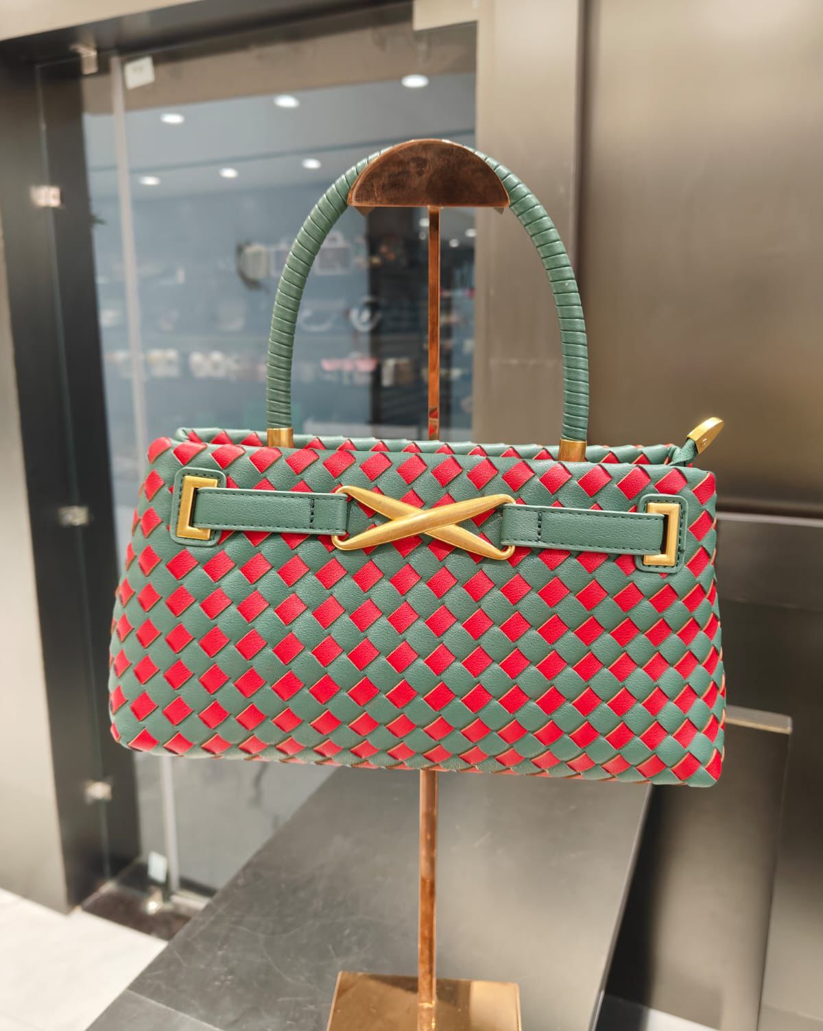 Stylish Woven Designer Handbag