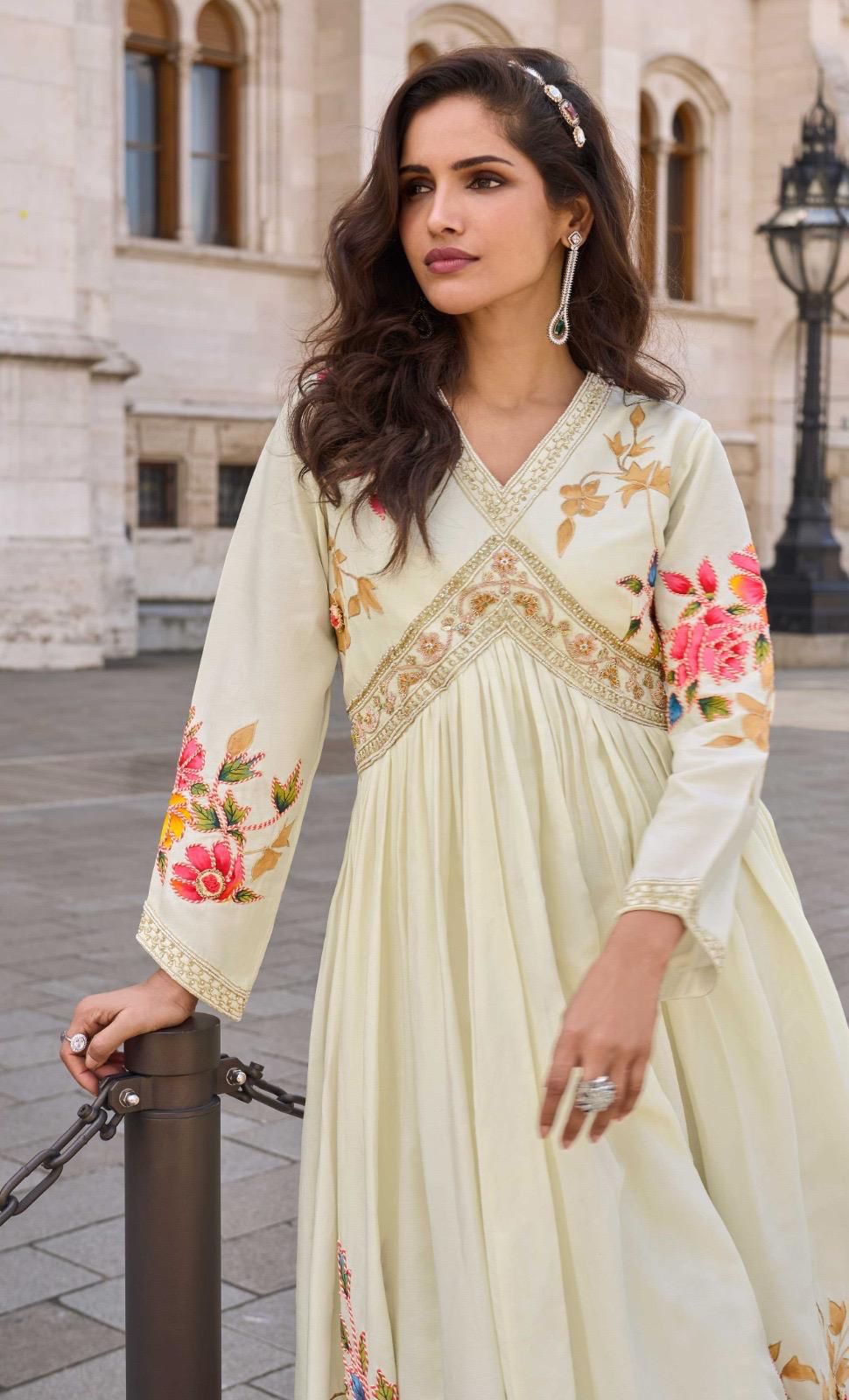 Embroidered Anarkali Kurta