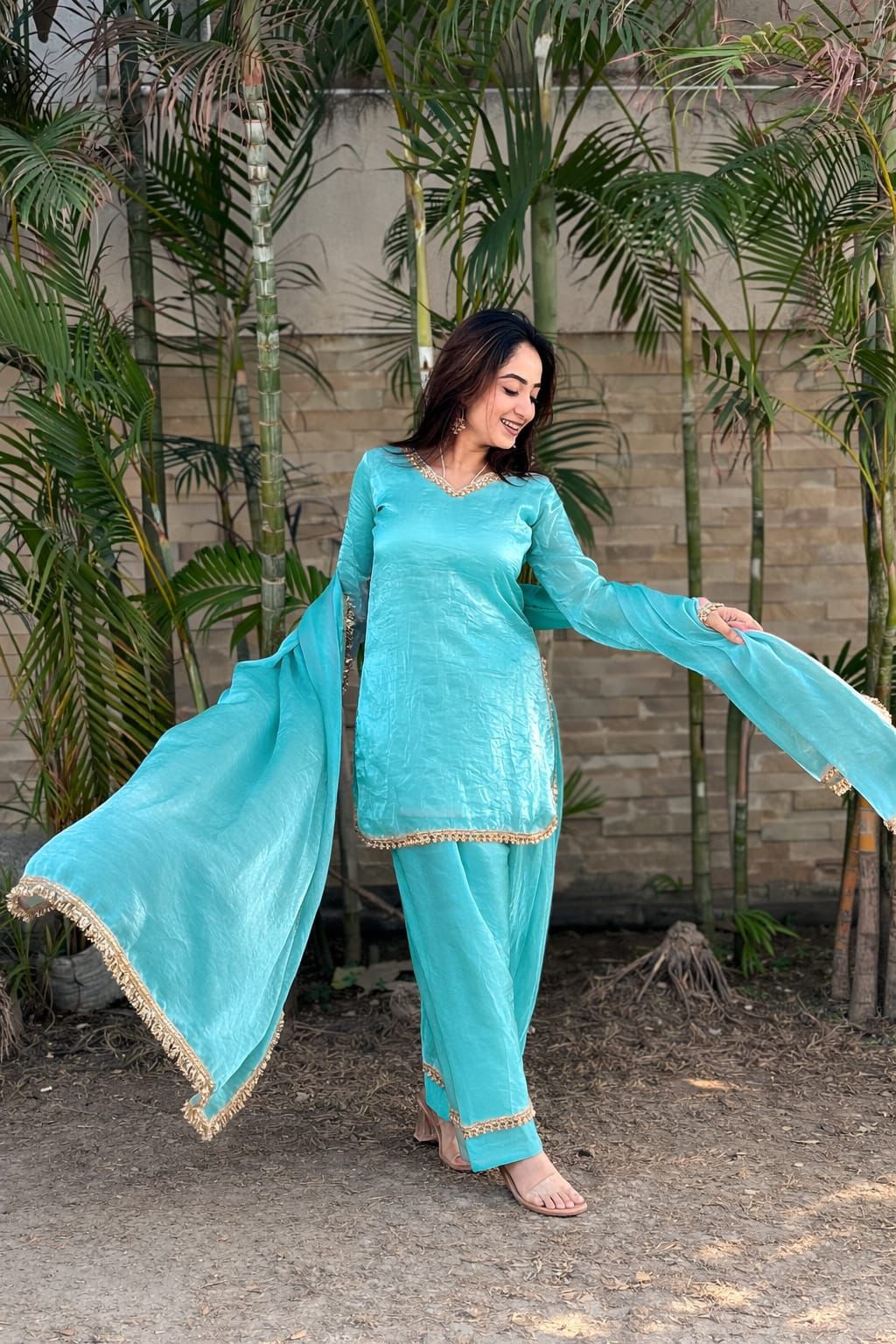 Demanding and Designer 3 piece Suit by Svarne