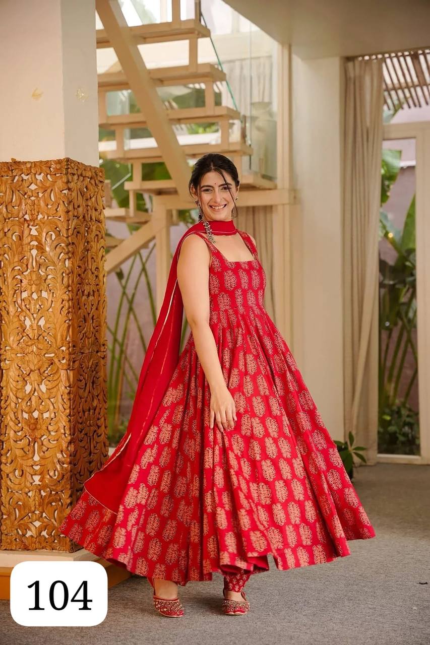 Women’s Muslin Designer Digital Print Suit Set