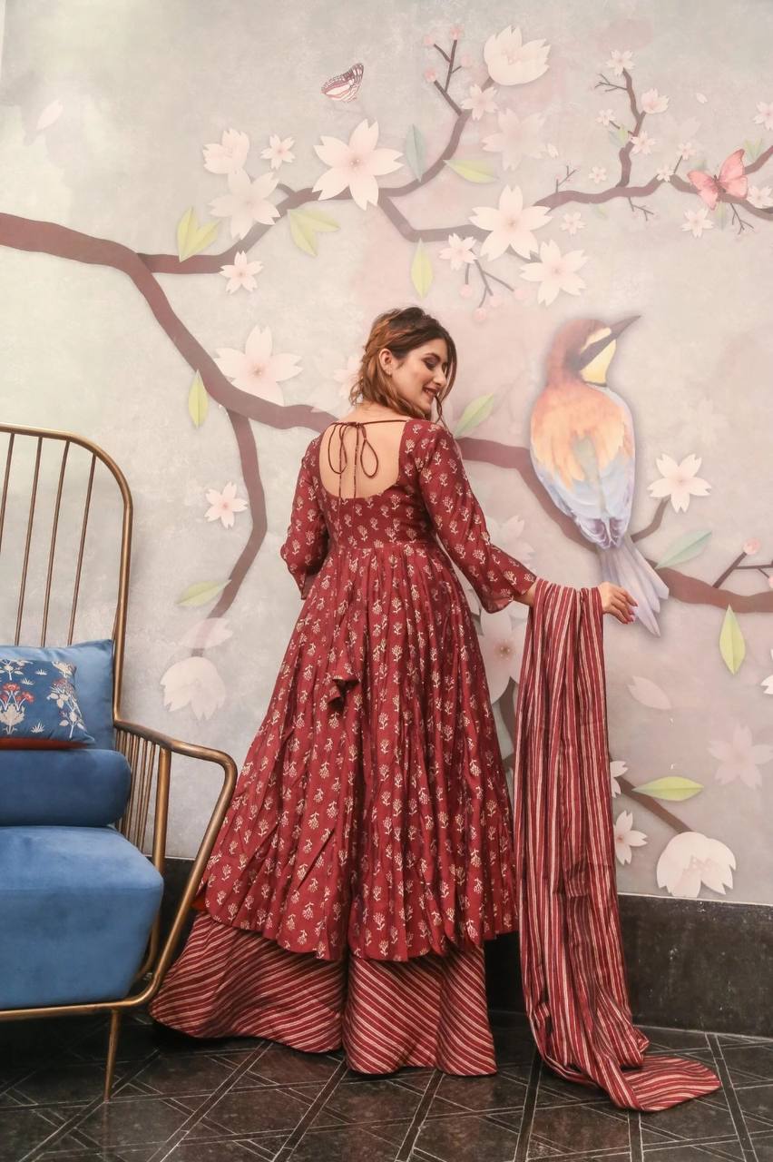 Women’s Heavy Georgette Digital Printed Designer Gown