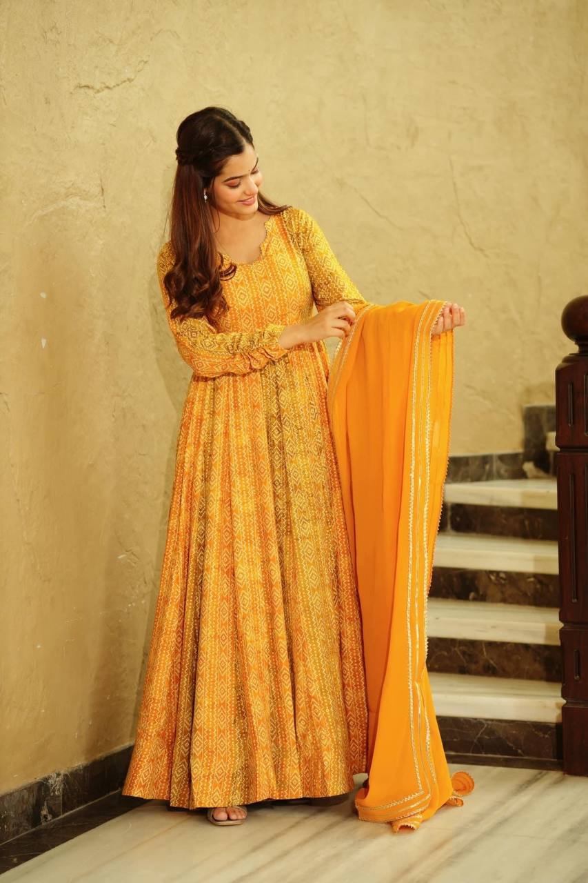 Women’s Heavy Georgette Digital Printed Designer Gown