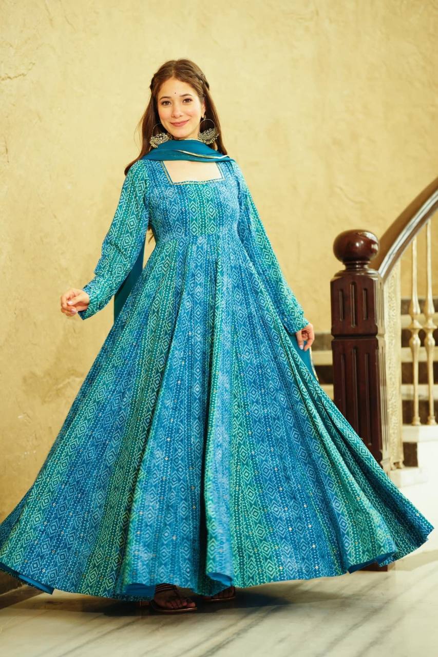Women’s Heavy Georgette Digital Printed Designer Gown