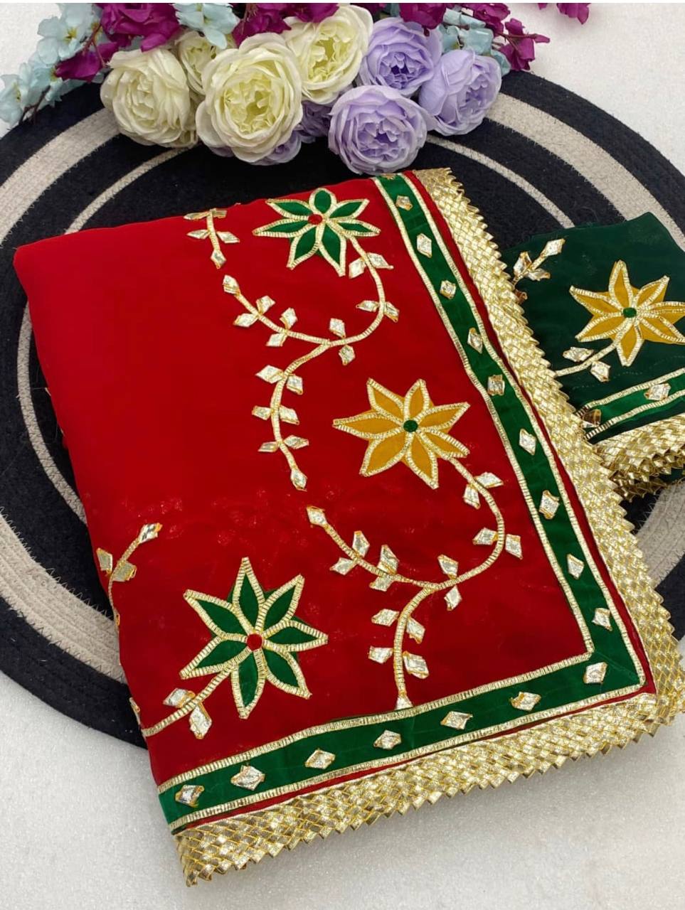 Women’s Hand Charkhi Gotta Patti Georgette Saree