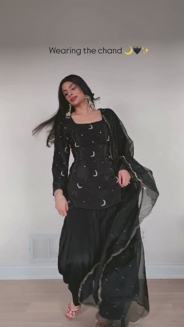 Everyday Elegance Suit with Dupatta